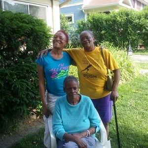 Meet your Posher, Donna